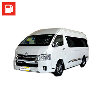 Το Toyota Haishi 13 θέσεων Μικρό λεωφορείο Ο απόλυτος σύντροφος ταξί με σκούρο εσωτερικό χρώμα