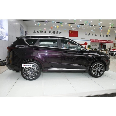 Το SUV της Chery Jetour X70 το 2024 με ηλεκτρική ρύθμιση θέρμανσης και αναδιπλούμενους καθρέφτες.