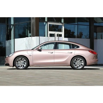 Η ORA Lightning Cat του Μεγάλου Τείχους Ένα Energy Sedan με μπαταρία λιθίου 50kWh