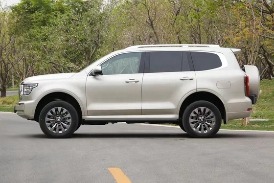 SUV Tank 500 Plug-in Hybrid Luxury Off-Road Vehicle με πολυλειτουργικό τιμόνι