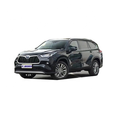Πανοραμική οροφή και ευκολία 2023 Toyota Highlander SUV