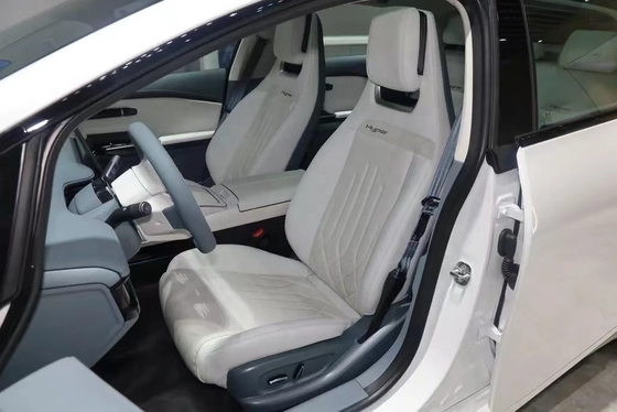 Το 2022 GAC Aian Top Luxury Cars με Πανοραμική Ηλιακή Σκεπή και μπροστινό 4 πίσω 2 ραντάρ