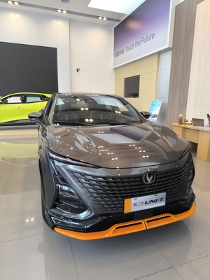 Τσάνγκαν UNI-T 1.5T 5 θυρών 5 θέσεων SUV 4535*1870*1565 και χαμηλό συνολικό κόστος ιδιοκτησίας