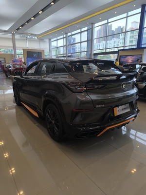 Τσάνγκαν UNI-T 1.5T 5 θυρών 5 θέσεων SUV 4535*1870*1565 και χαμηλό συνολικό κόστος ιδιοκτησίας