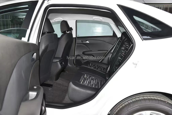 Chevrolet Monza Cruze 1.5L Αυτοκίνητα Ηλεκτρικό EV Αυτοκίνητο Σεντάν Ενήλικες LED Κάμερα Δερμάτινο Λευκό Πρότυπο Turbo ACC