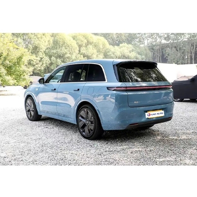Το έξυπνο πολυτελές SUV του Λι Λ8 με ηλεκτρικό φρένο στάθμευσης και 3000-3500mm μεταξόνιο