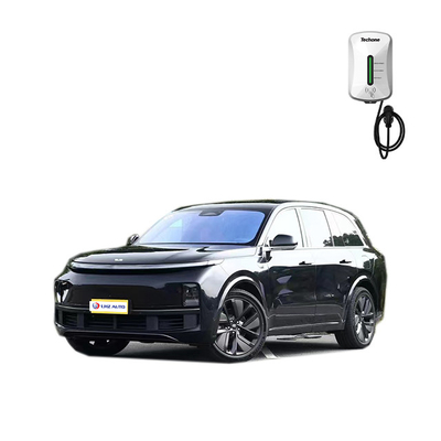 Λι L8 πολυτελές SUV κατασκευασμένο με ηλεκτρική ρύθμιση του καθίσματος του οδηγού και φωτεινό εσωτερικό