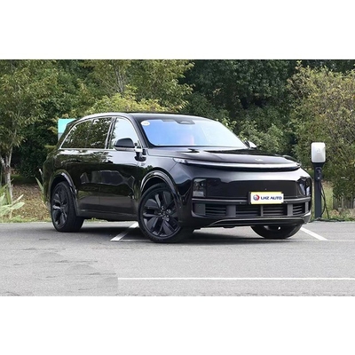 Λι L8 πολυτελές SUV κατασκευασμένο με ηλεκτρική ρύθμιση του καθίσματος του οδηγού και φωτεινό εσωτερικό
