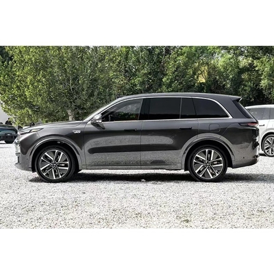 Εξοπλισμένο με ABS Li L8 Μεγάλο SUV 6 θέσεων Plug-in υβριδικό ενεργειακό όχημα για οικιακή χρήση το 2024