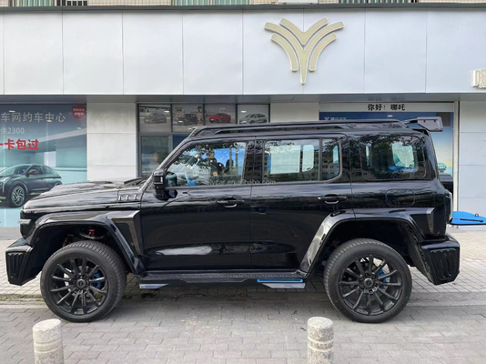 GMW Tank 300 2.0T Μεγάλο SUV Off-Road με τροχοπέδιο 2750MM και μέγιστη ισχύ 227 ίππων