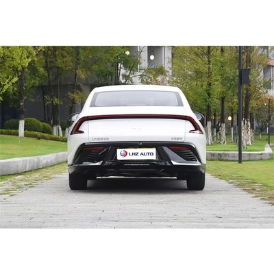 Το 2024 Wuling Motors Sedan Α-Class με μέγιστη ταχύτητα 145 km / h και μεγάλη αντοχή