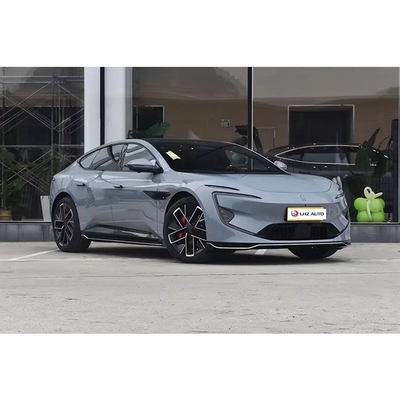Δοκιμάστε τη δύναμη του 2024 Avatar 12 Top 5 Seater SUV με 3,9s επιτάχυνση