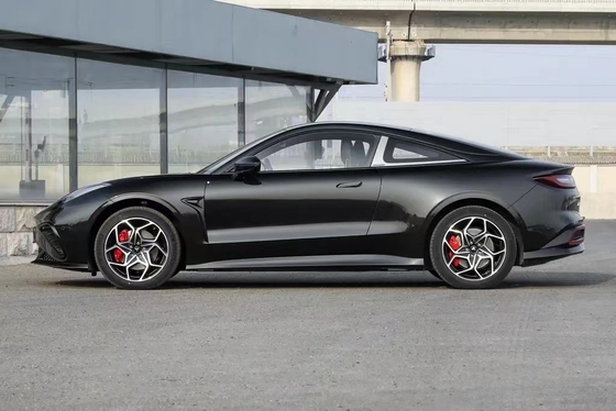 78.4KWH χωρητικότητα μπαταρίας Neta GT Πρώτο ηλεκτρικό σπορ αυτοκίνητο δύο θυρών 0-100km σε 3,6s