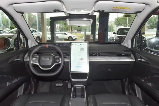 Το τέλειο οικογενειακό SUV 400 χλμ. Η διάρκεια ζωής της μπαταρίας μπαταρία ιόντων λιθίου μέγιστη ταχύτητα 120 χλμ/ώρα