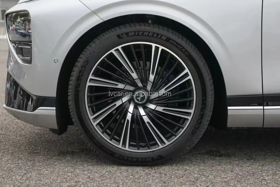 Υψηλής ταχύτητας ηλεκτρικό SUV 2023 Xpeng G9 με πανοραμική ηλιακή στέγη και 702 χλμ.