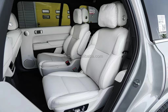 Ασημένιο Li Xiang Li L9 MAX Ηλεκτρικό SUV Αυτοκίνητο 7 θέσεων