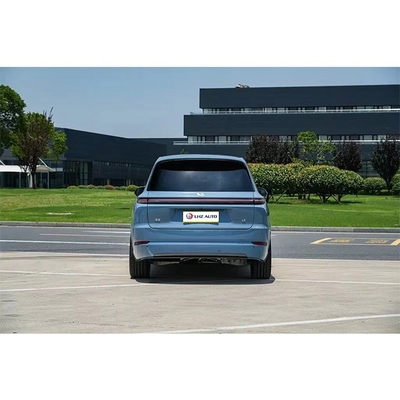 SUV Μεσαίου μεγέθους έως Μεγάλου Λούξου μοντέλο LiXiang L9MAX ενεργειακή βύσμα στο υβριδικό ηλεκτρικό όχημα