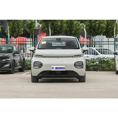 Αριστερό τιμόνι Wuling Baojun δημοφιλές και προσιτό 5 θυρών 5 θέσεων hatchback