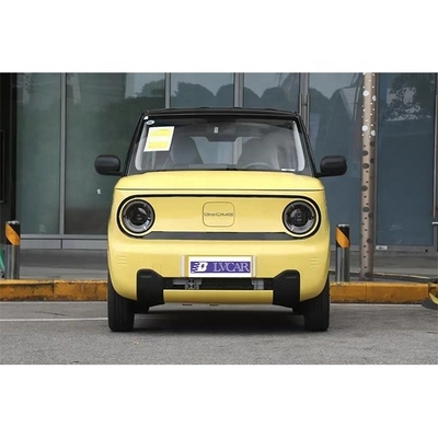 Εφοδιασμένο με πίσω κάμερα Geely Panda Mini Energy Vehicle με εμβέλεια 200 χιλιομέτρων και 3 κυλίνδρους