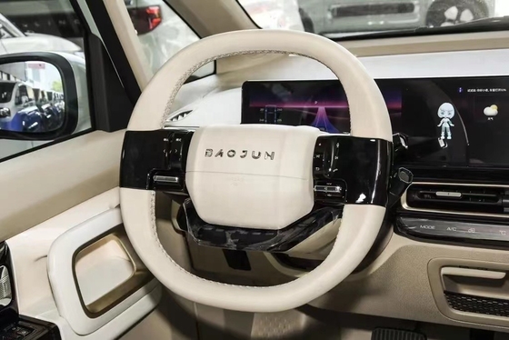 Εικονική οθόνη Wuling Baojun Τέσσερις πόρτες Πέντε θέσεις Ενεργειακό όχημα με 4 μπροστά μετατόπιση