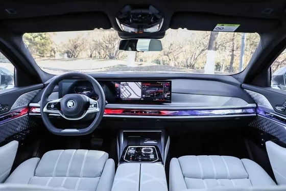 BMW I7 μεταχειρισμένο Μηδενικό χιλιόμετρο Ηλεκτρικό Sedan Δερμάτινο φως προβολέα LED 5 θέσεις Αριστερά